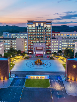 广西英华国际职业学院VR漫游
